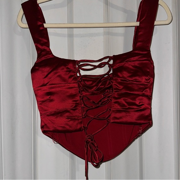 House of CB 'Una' Ruby Lace-Back Corset Satin Top Small - Picture 9 of 15